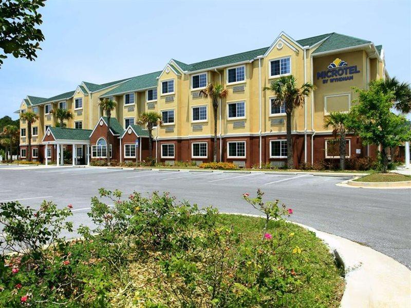 Microtel Inn & Suites By Wyndham Città di Panama Esterno foto
